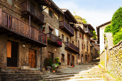 Los 8 pasos que debes seguir si quieres comprar una casa en España siendo extranjero