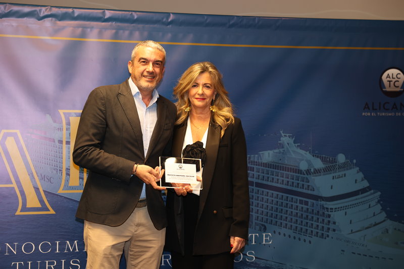 El proyecto Innoteams recibe el premio a la innovación en la promoción del destino Alicante Costa Blanca